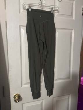 Lululemon Align High-Rise Jogger 28" in Carob Brown Size 0